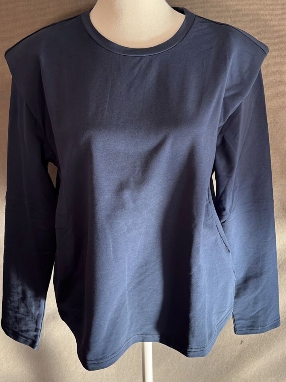 Walter Baker Bethany Top Size L Navy Blue W6482 Shoulder Pads NWT